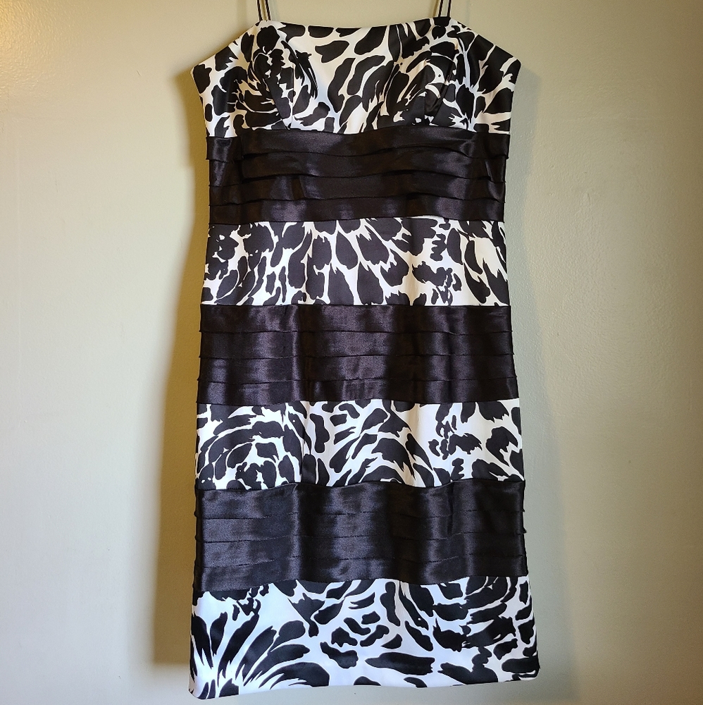 Collection Dressbarn sleevless dress